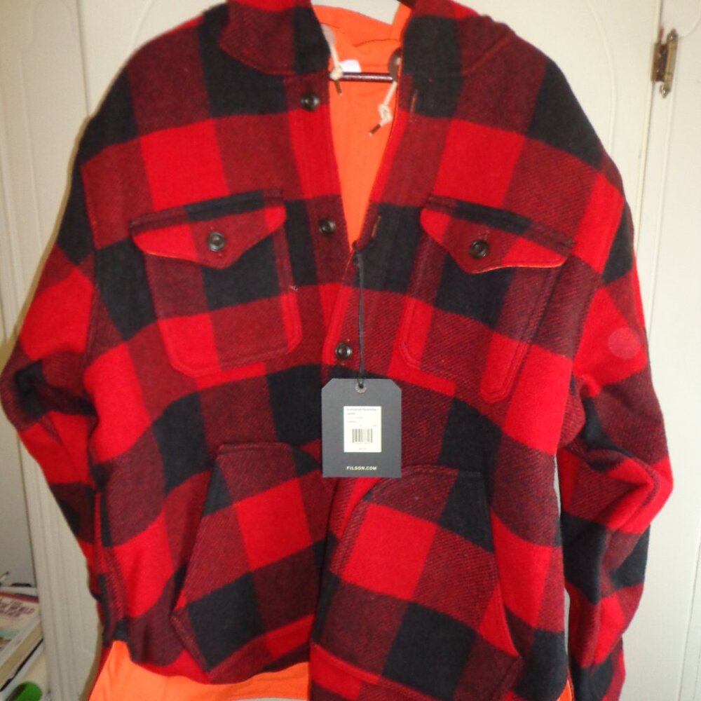 FIRM NWT Filson Snohomish Jacket Wool Reversible Button Closure Red/Black